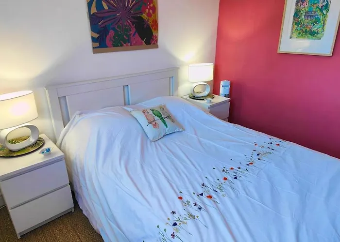 45m2 With Garden In Saint-raphael Апартаменти *